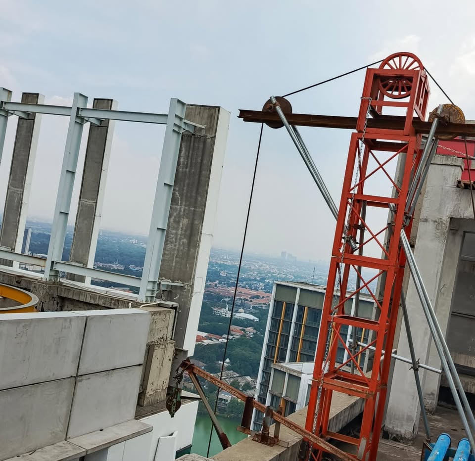 Sewa Hoist Crane Jembrana