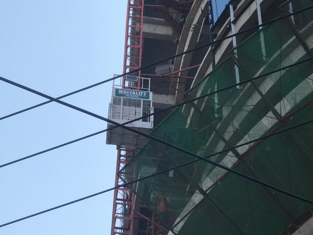 Sewa Lift Barang